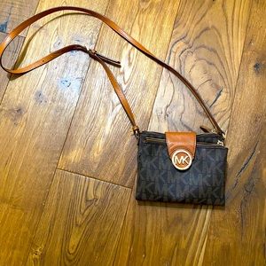 Michael Kors crossbody